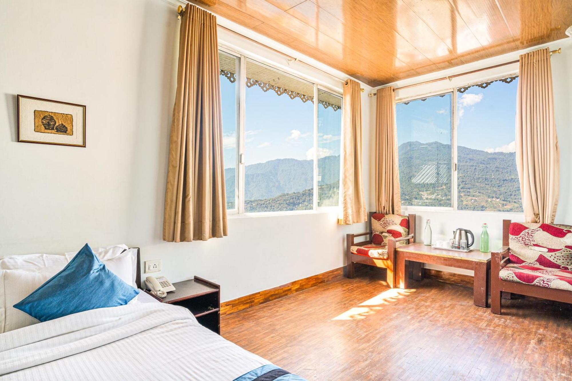 Hotel Blue Poppy Gangtok Exterior photo